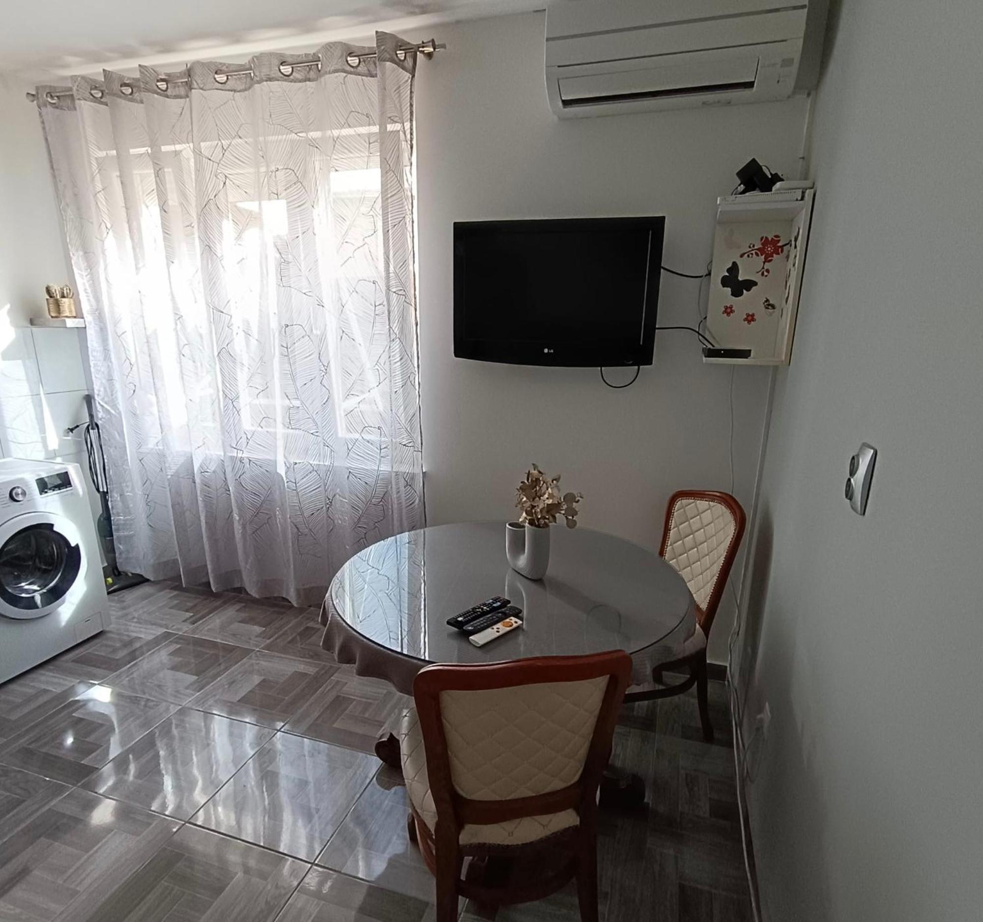 Novi Studio Apartman Demy U Centru Splita Kültér fotó